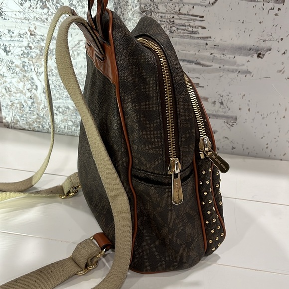 MICHAEL KORS JET SET PVC MONOGRAM SMALL STUDDED ZIP BACKPACK BAG - Picture 7 of 13